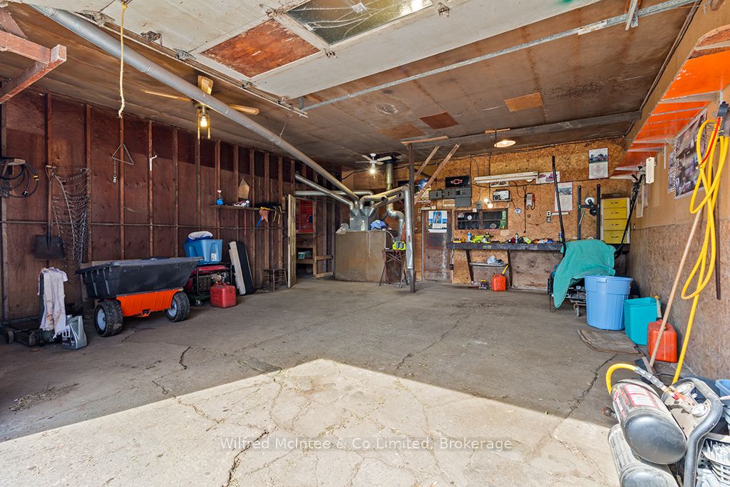 242287 16 Concession Property Photo 36