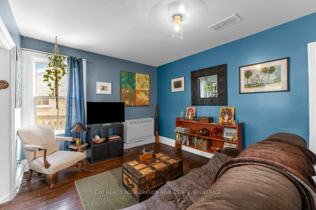 163 Green Street Property Photo 11