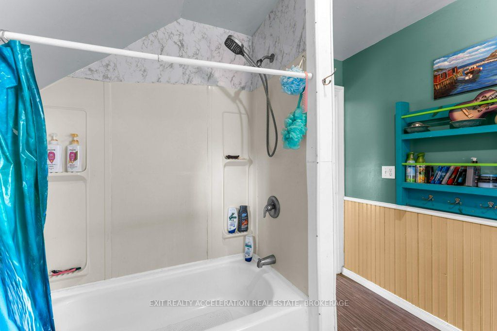163 Green Street Property Photo 29