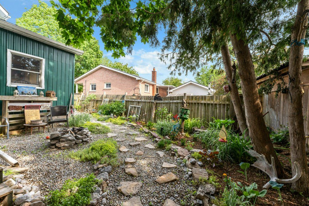 163 Green Street Property Photo 34