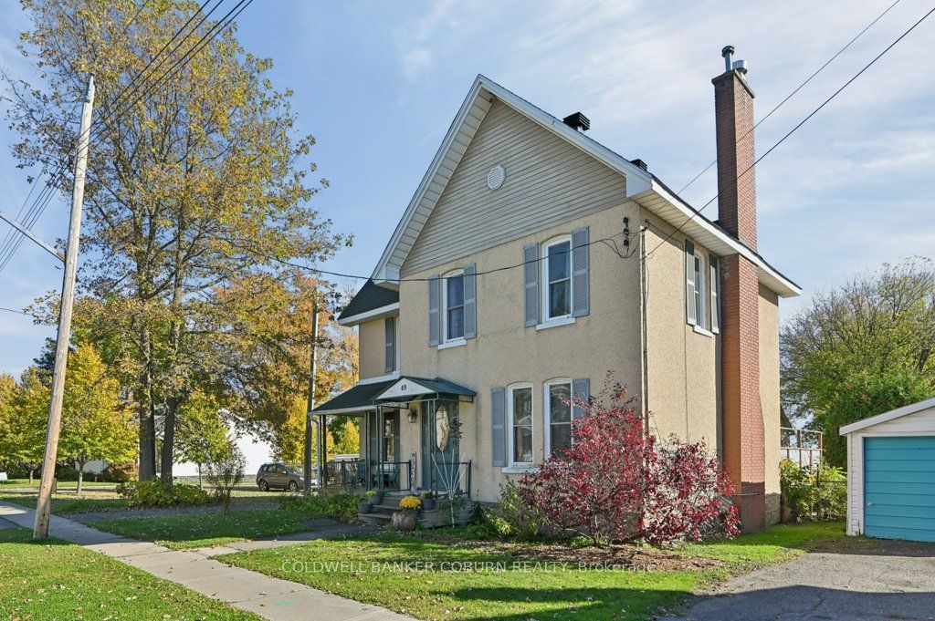 49 Lakeshore Drive Property Photo 2