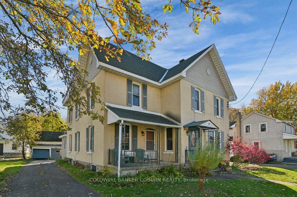 49 Lakeshore Drive Property Photo 3