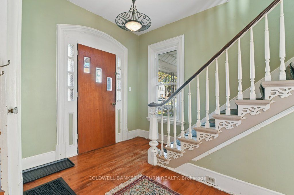 49 Lakeshore Drive Property Photo 4