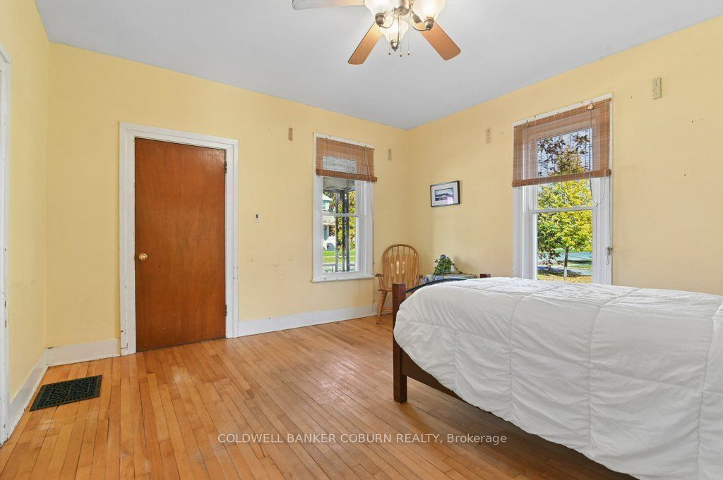 49 Lakeshore Drive Property Photo 11