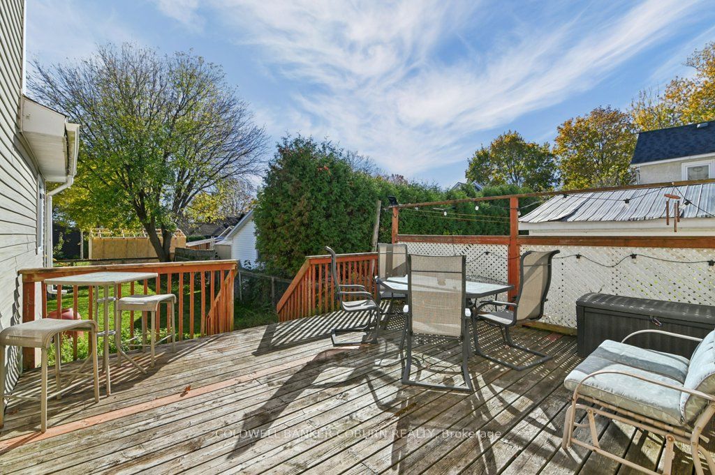 49 Lakeshore Drive Property Photo 32