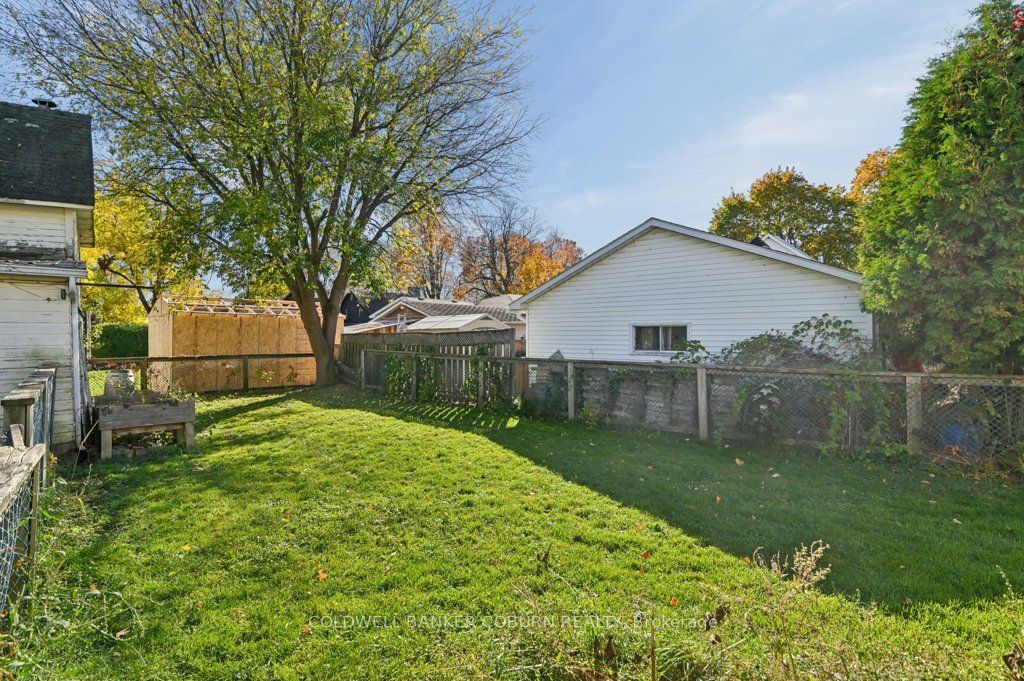 49 Lakeshore Drive Property Photo 34