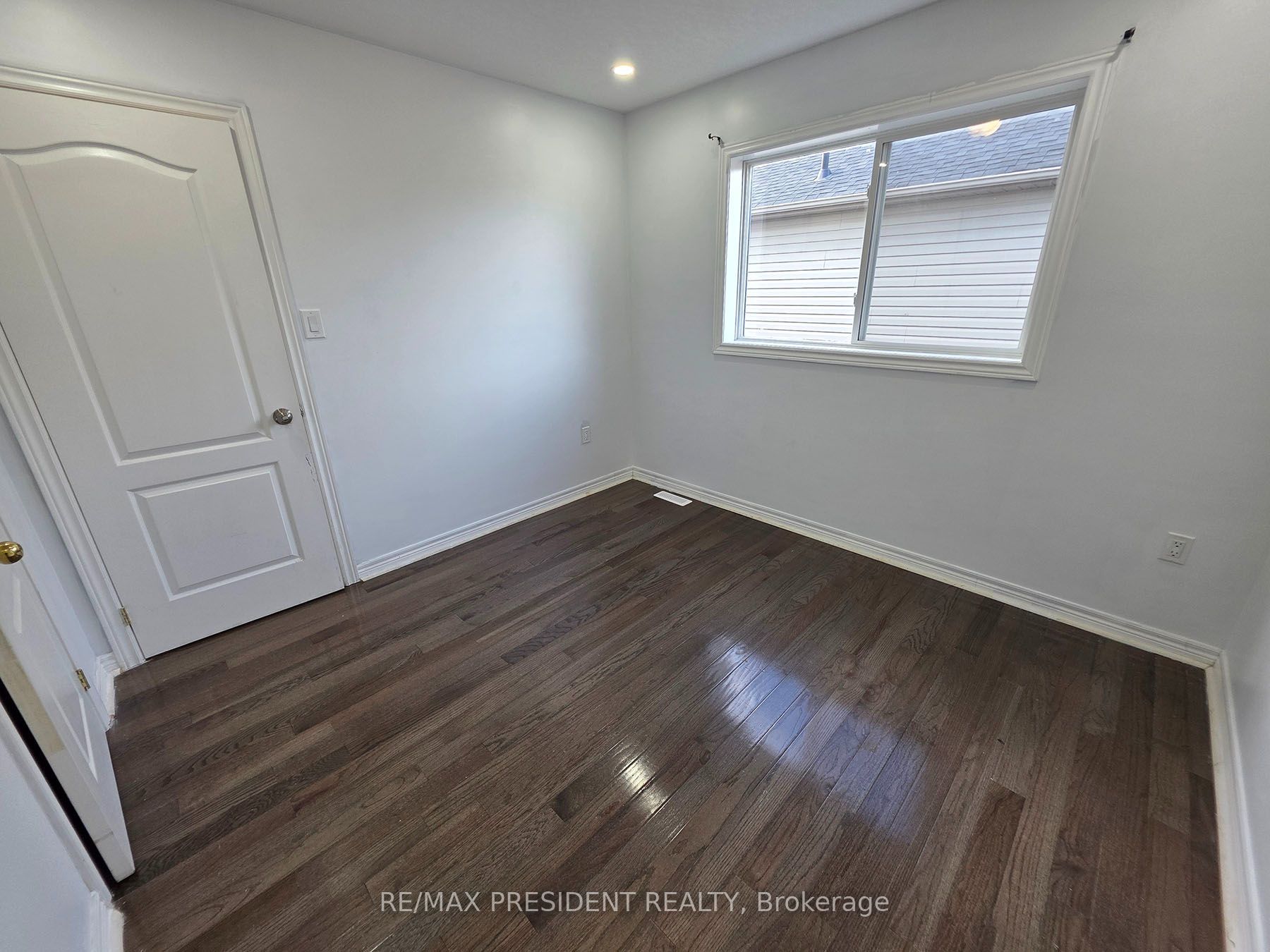 45 Lucas Crescent Property Photo 31