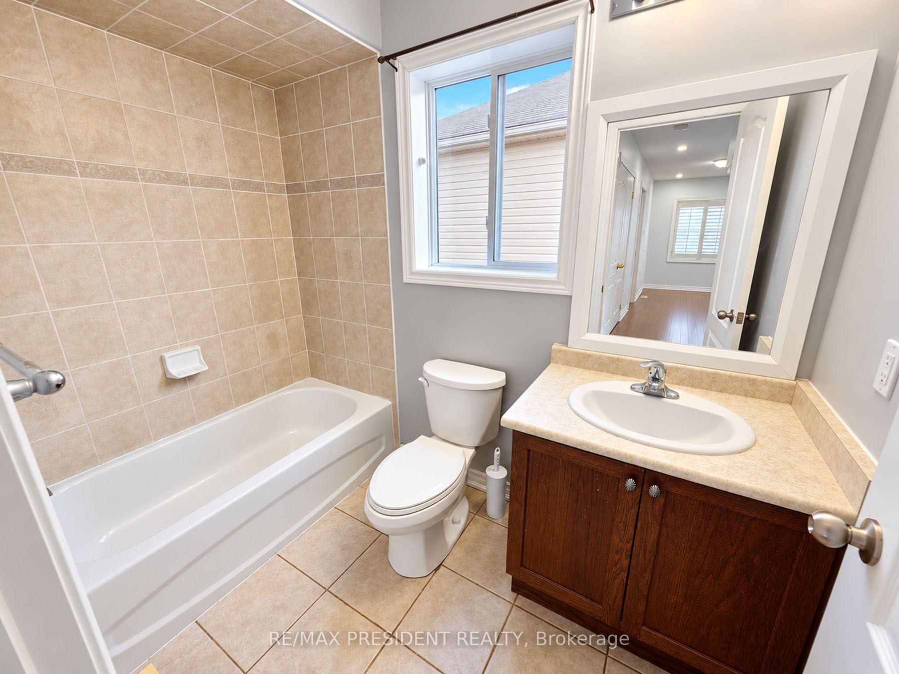 45 Lucas Crescent Property Photo 35