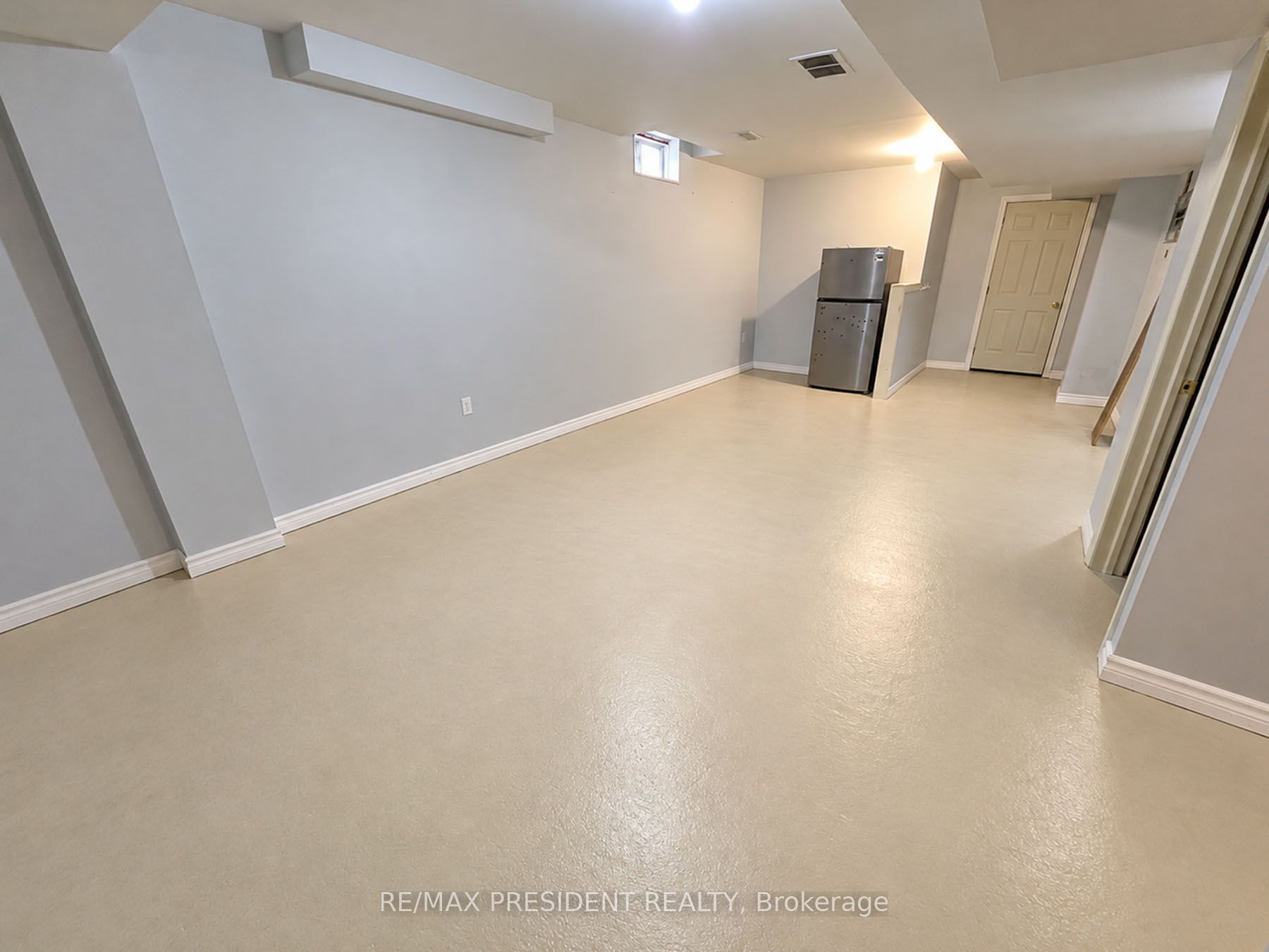 45 Lucas Crescent Property Photo 36