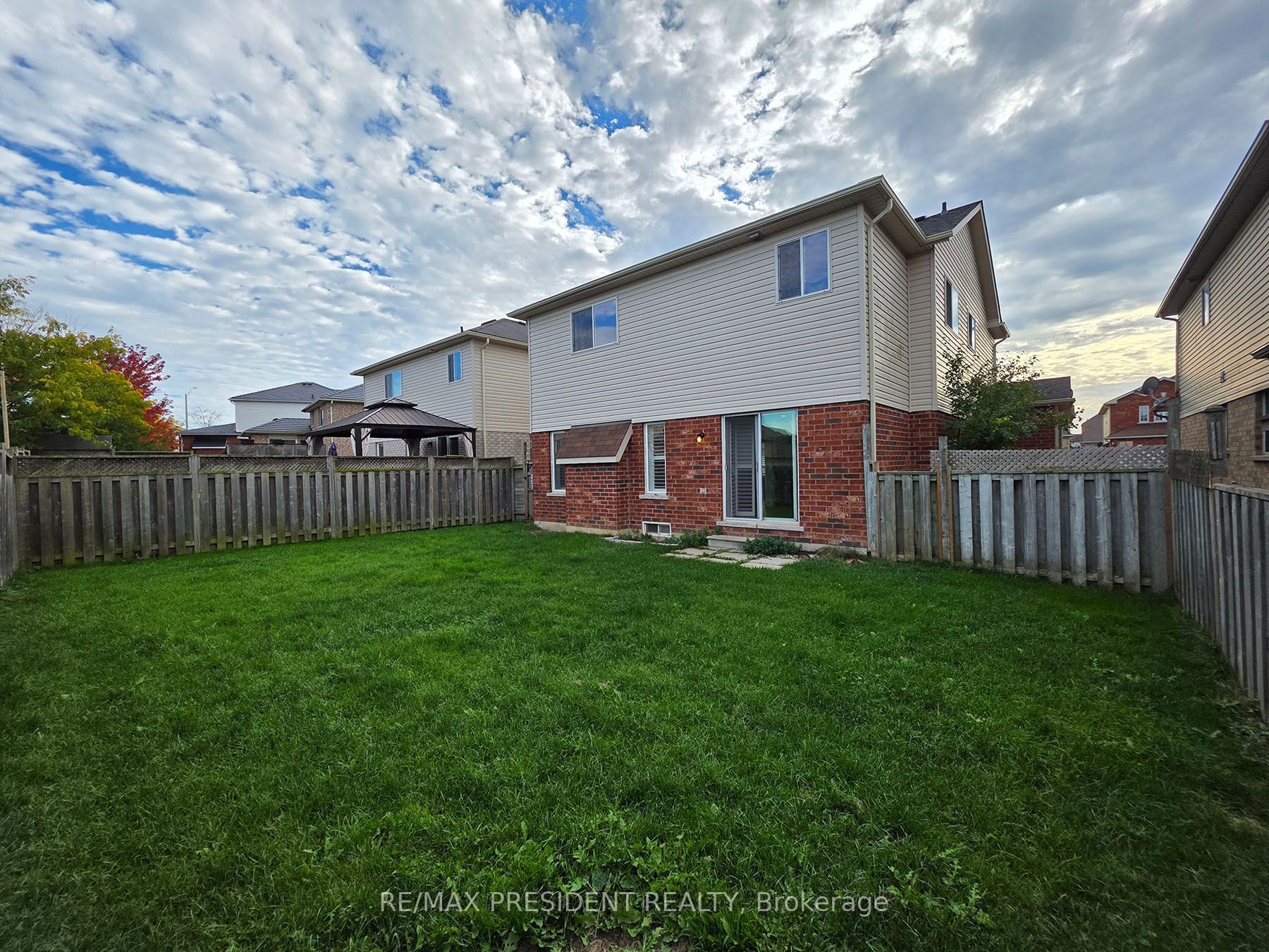 45 Lucas Crescent Property Photo 41