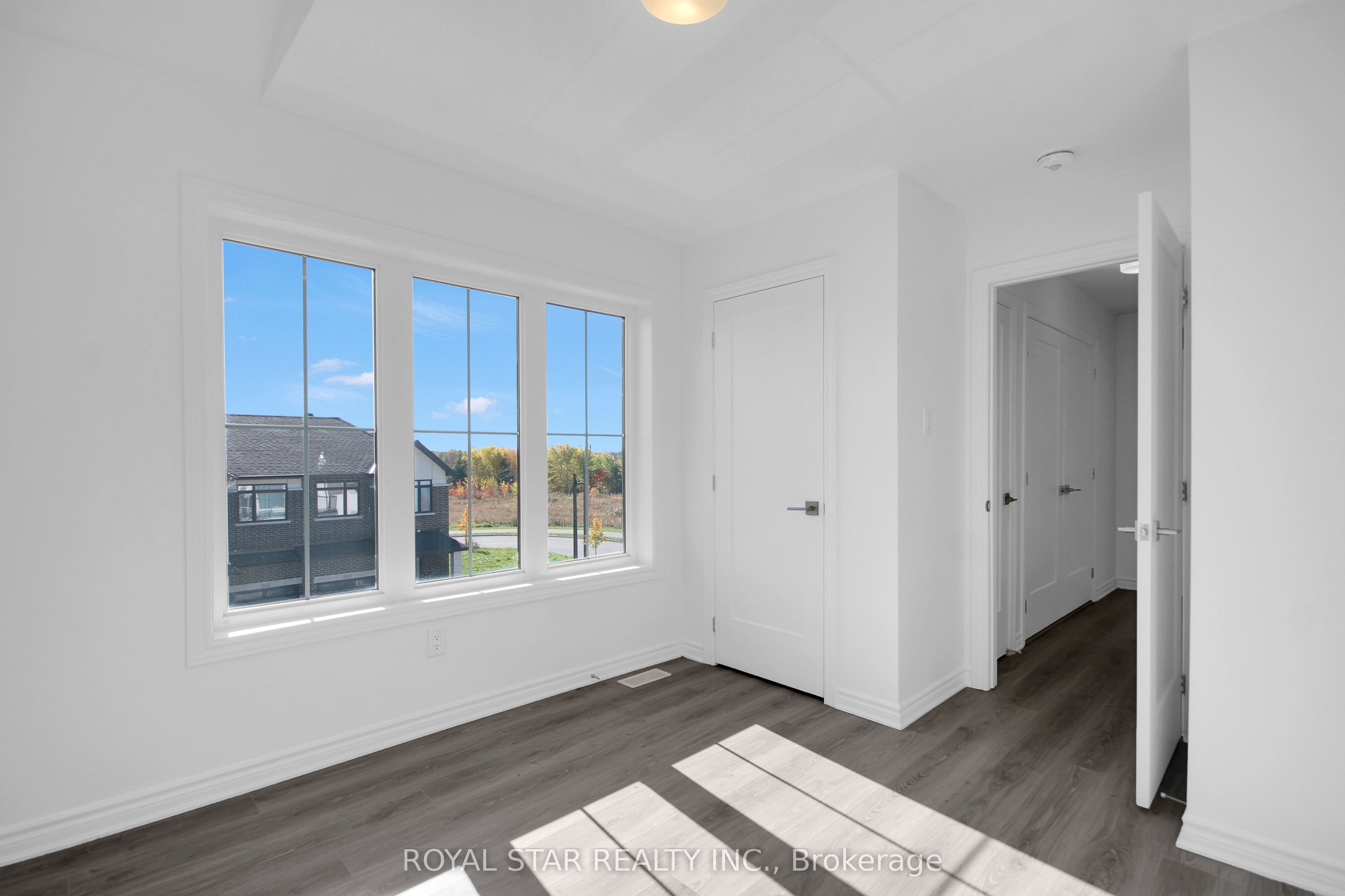 318 Ilmenite Private Property Photo 36