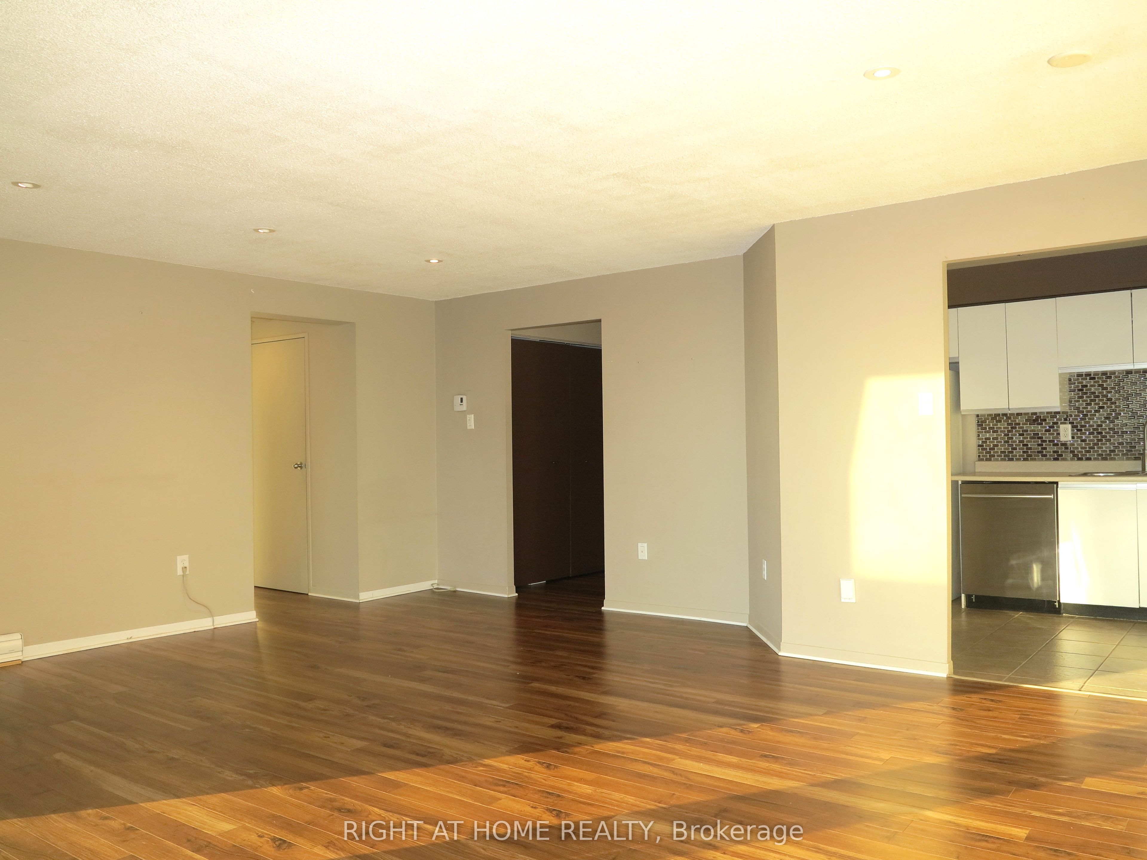 127 Belmont Drive 610 Property Photo 7