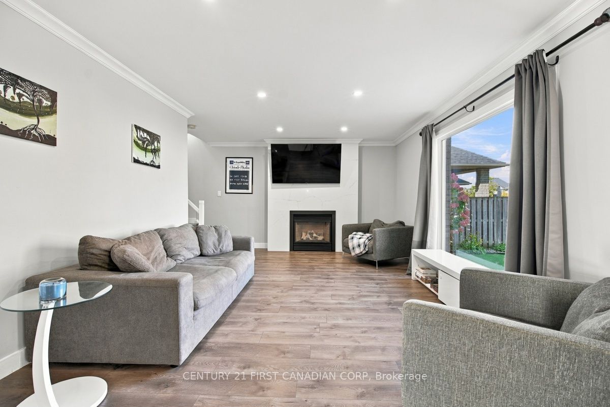 334 Plane Tree Drive Property Photo 14