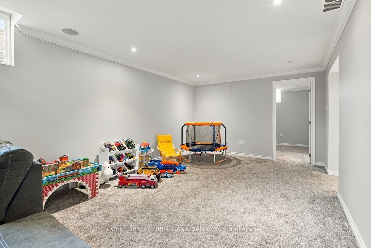 334 Plane Tree Drive Property Photo 30