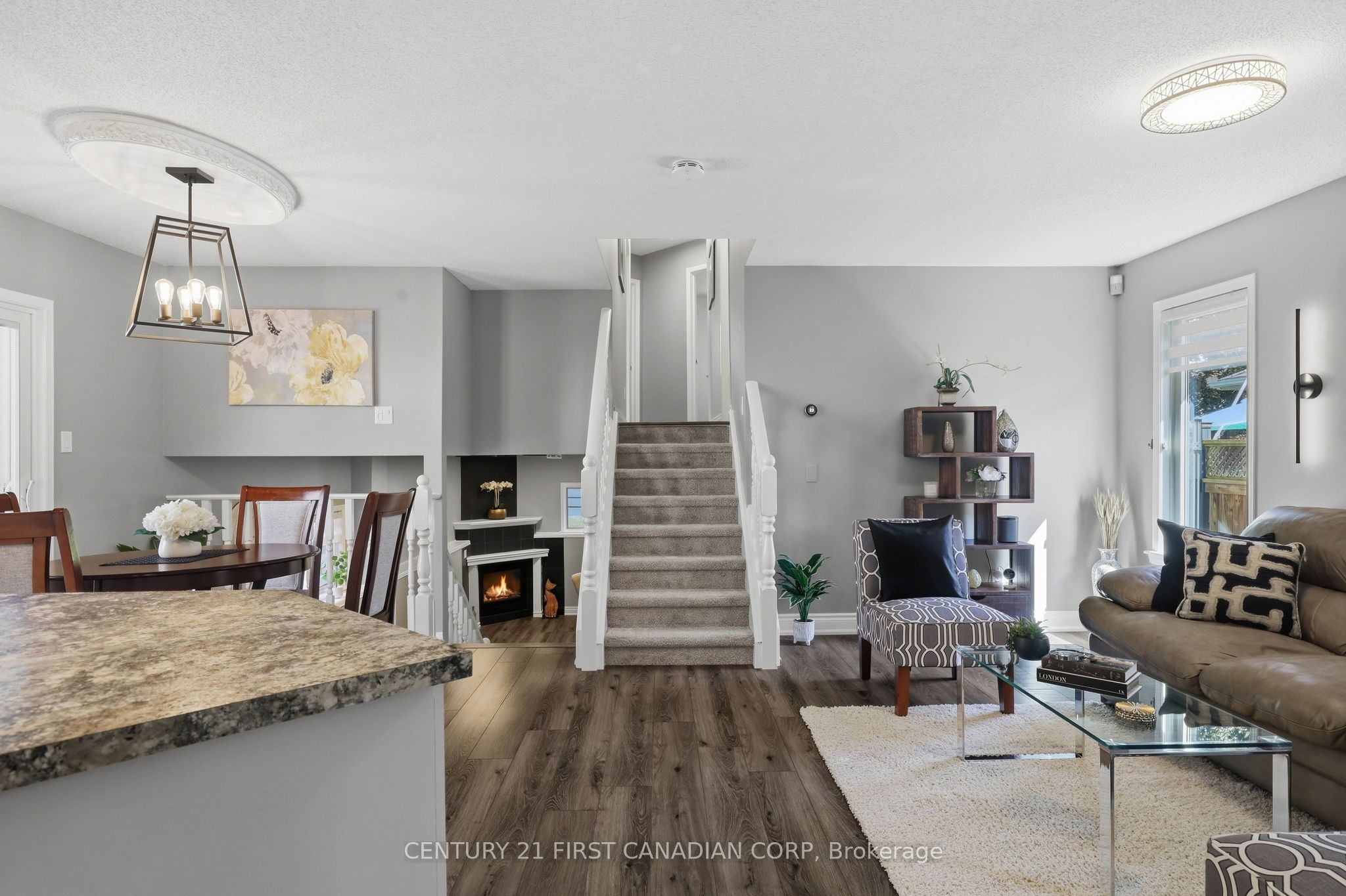 546 Talltree Crescent Property Photo 24