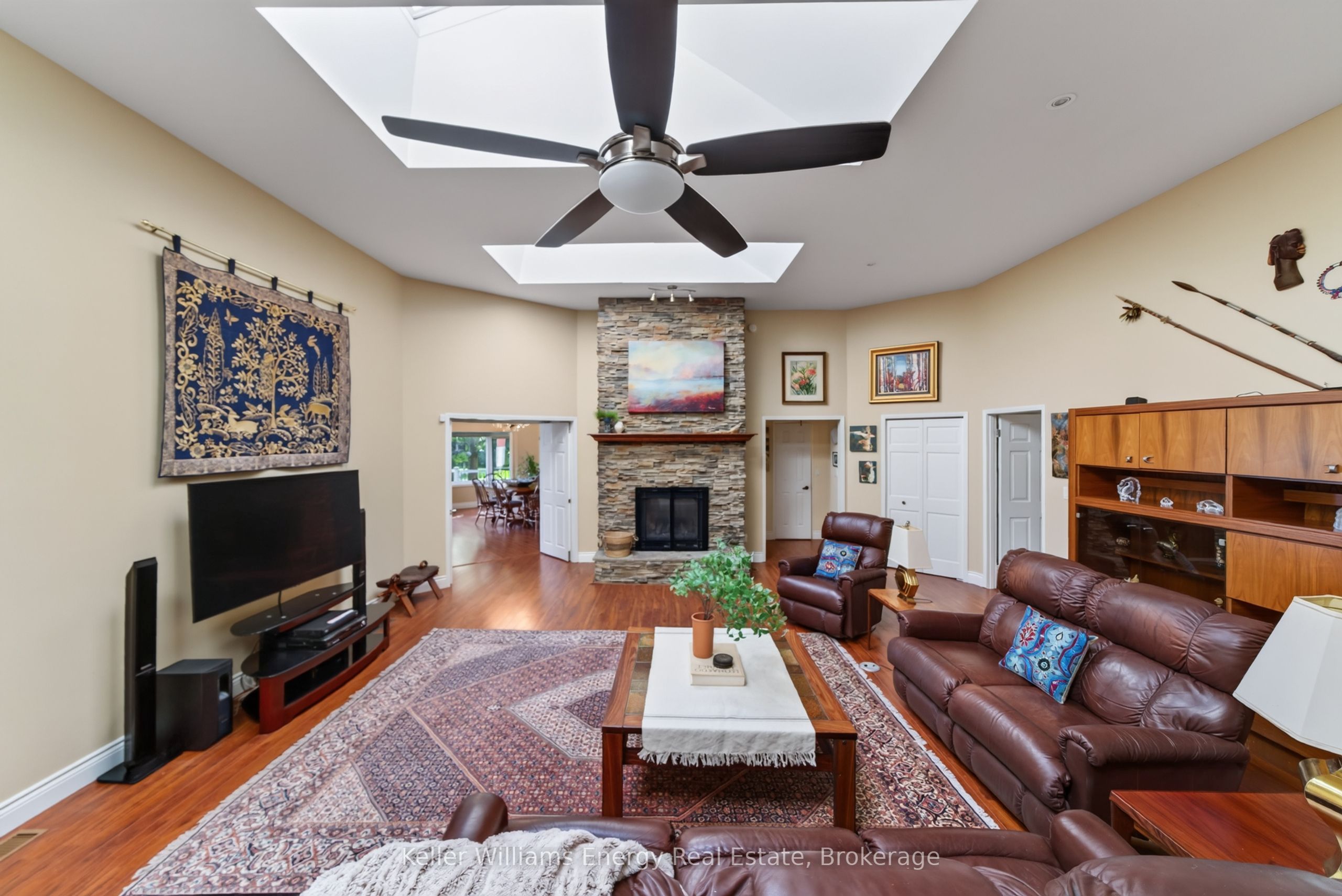 89 Smith's Bay Avenue Property Photo 9