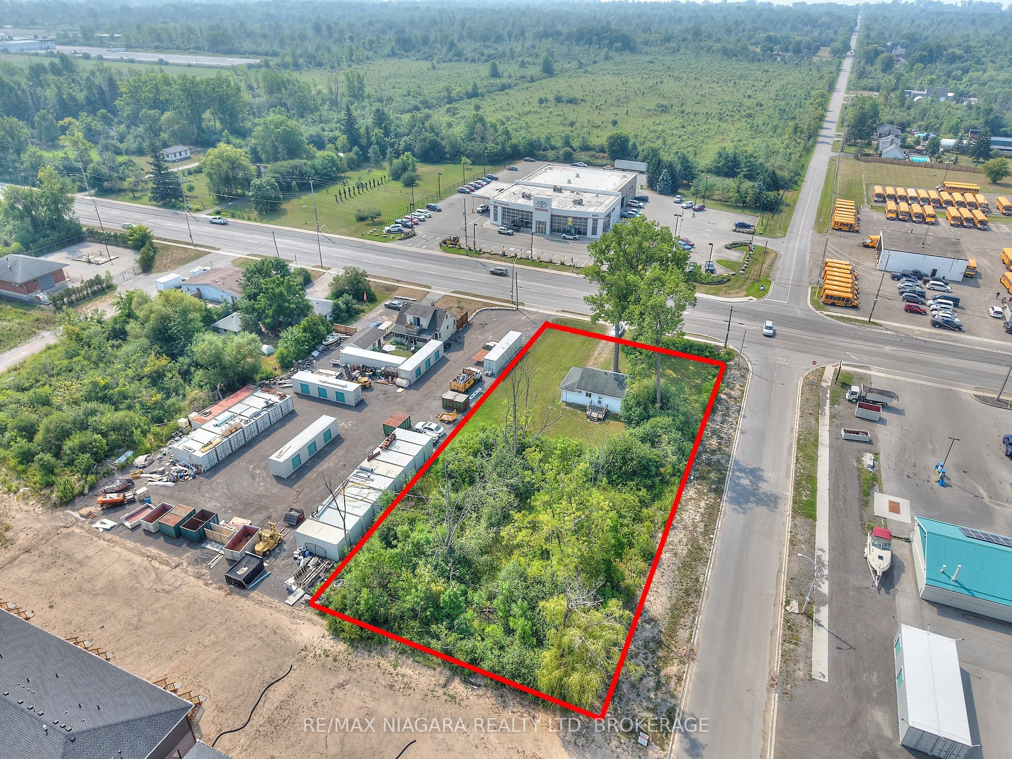 938 Garrison Road Property Photo 1
