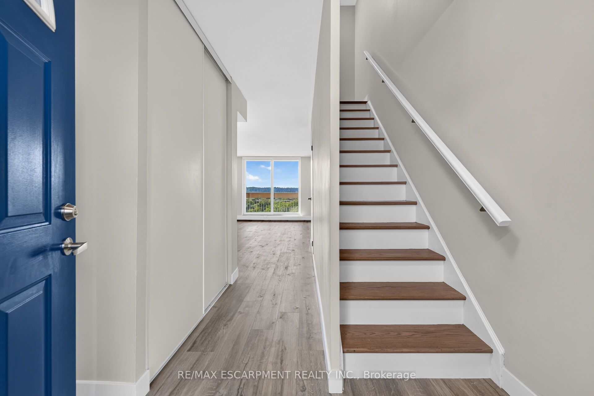 350 Quigley Road 741 Property Photo 11