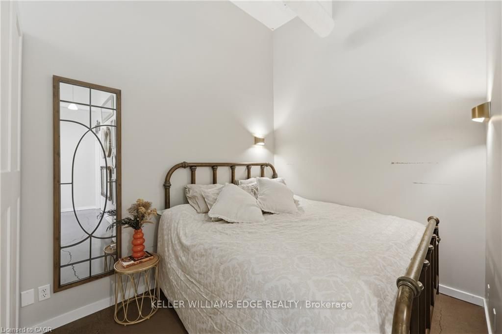 410 King Street W 307 Property Photo 13