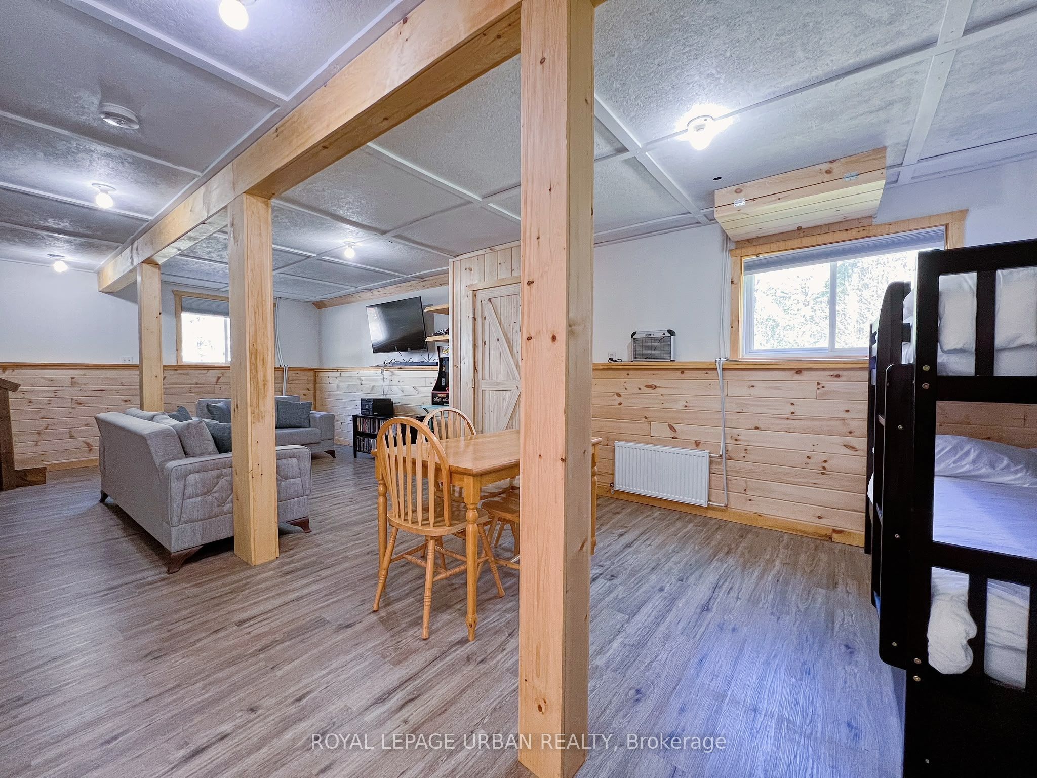 606 Rye Road Property Photo 12