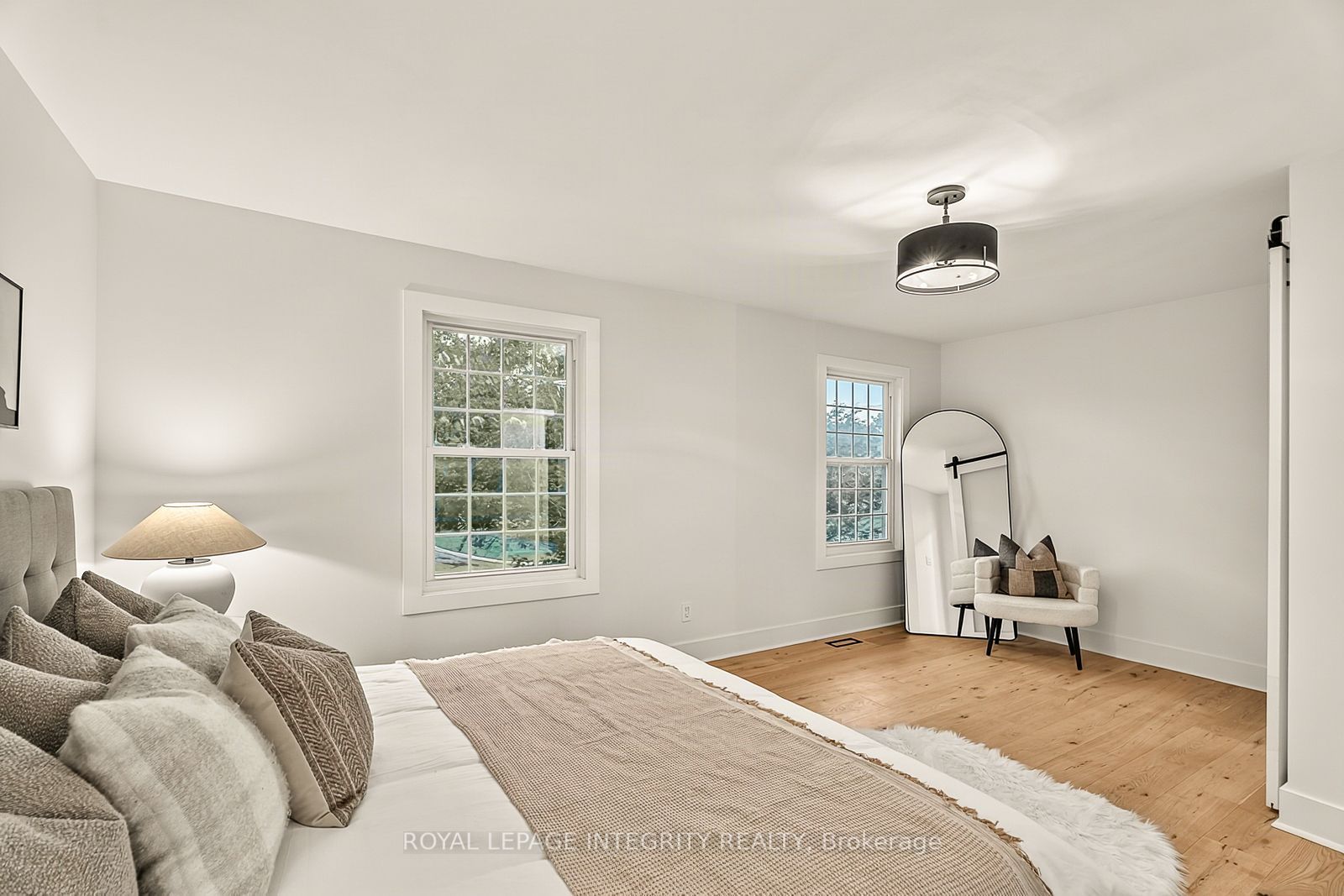 731 Ludgate Court Property Photo 25