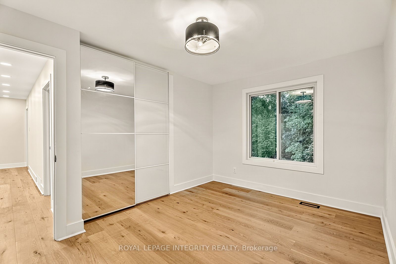 731 Ludgate Court Property Photo 30