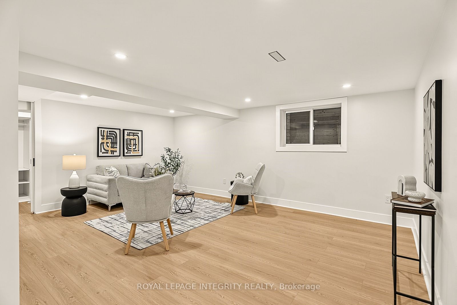 731 Ludgate Court Property Photo 39