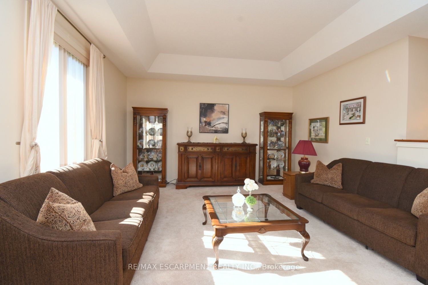 87 Jenifer Drive Property Photo 6
