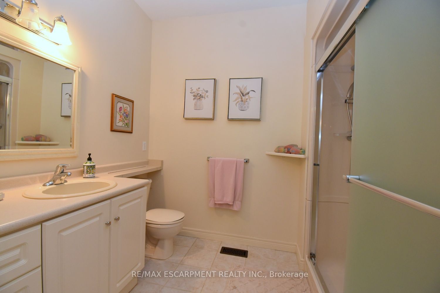 87 Jenifer Drive Property Photo 20