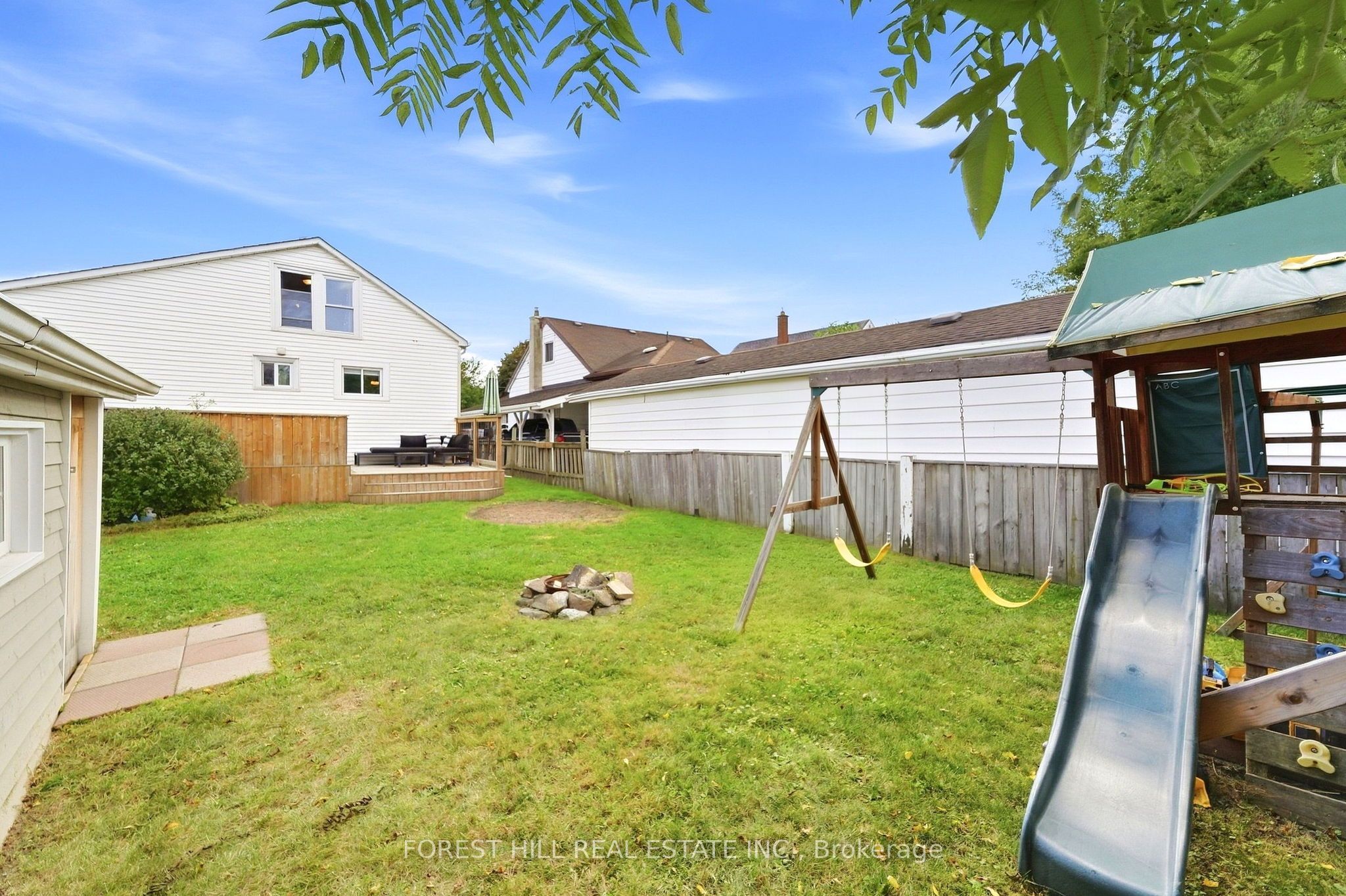 662 Cochrane Road Property Photo 32