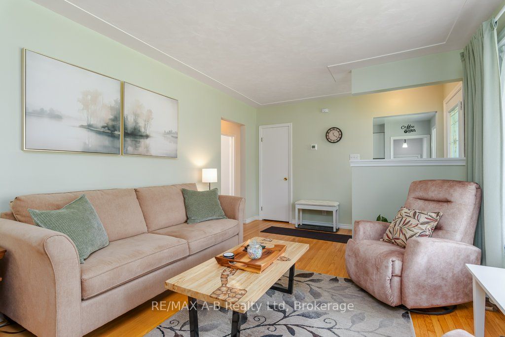 61 Mc Donald Street Property Photo 8
