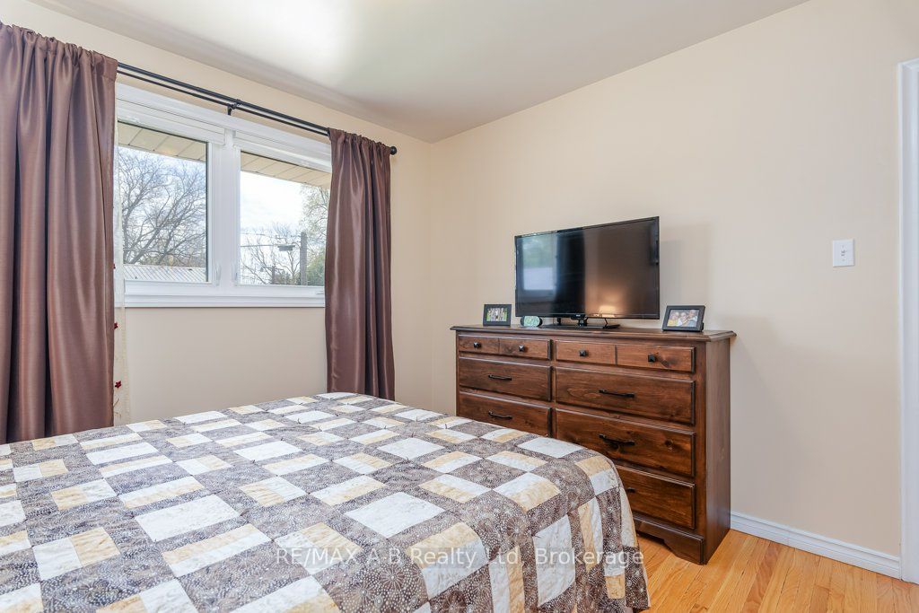 61 Mc Donald Street Property Photo 16