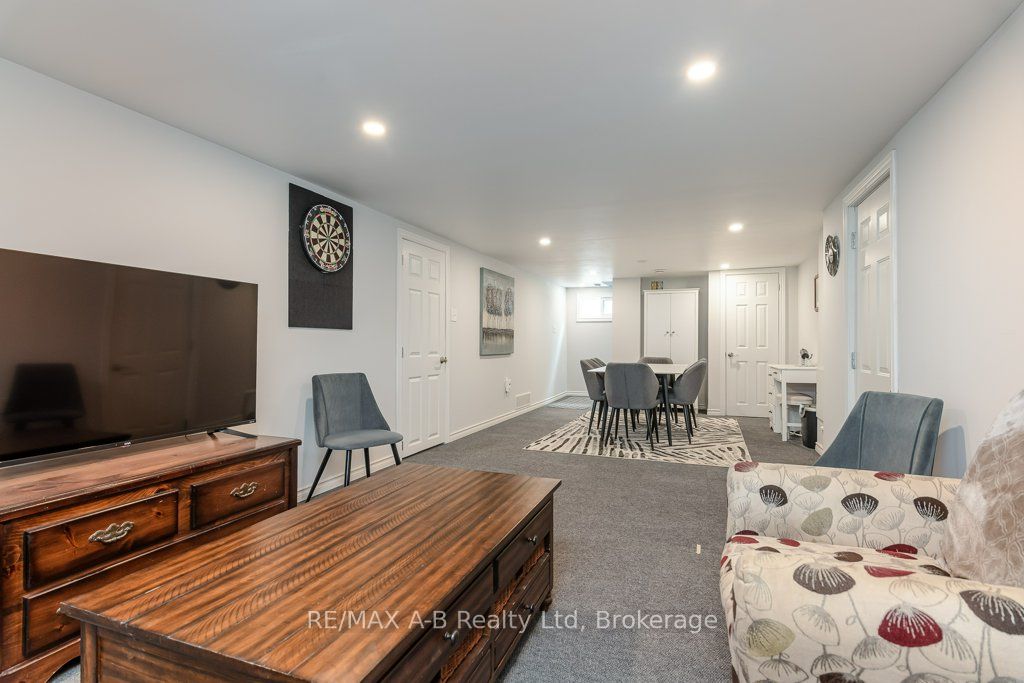 61 Mc Donald Street Property Photo 22