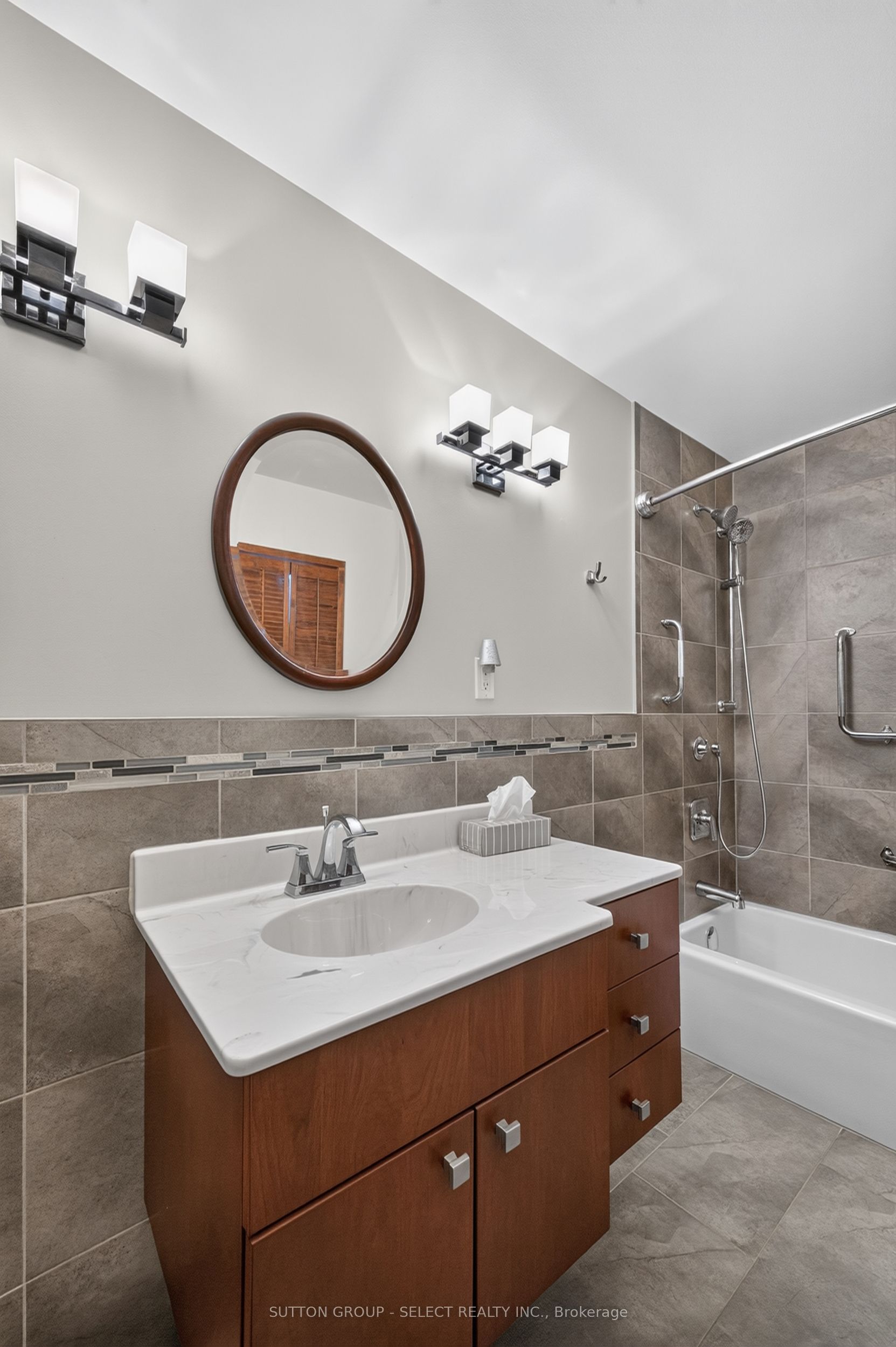 361 Cheapside Street Property Photo 27