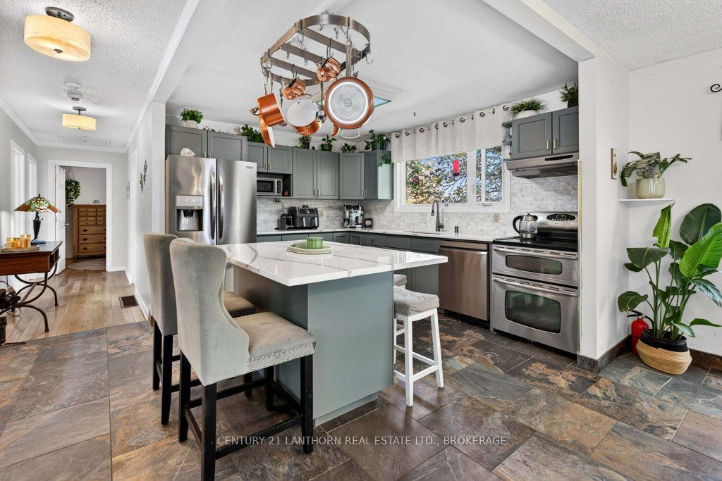 365 Park Road Property Photo 16