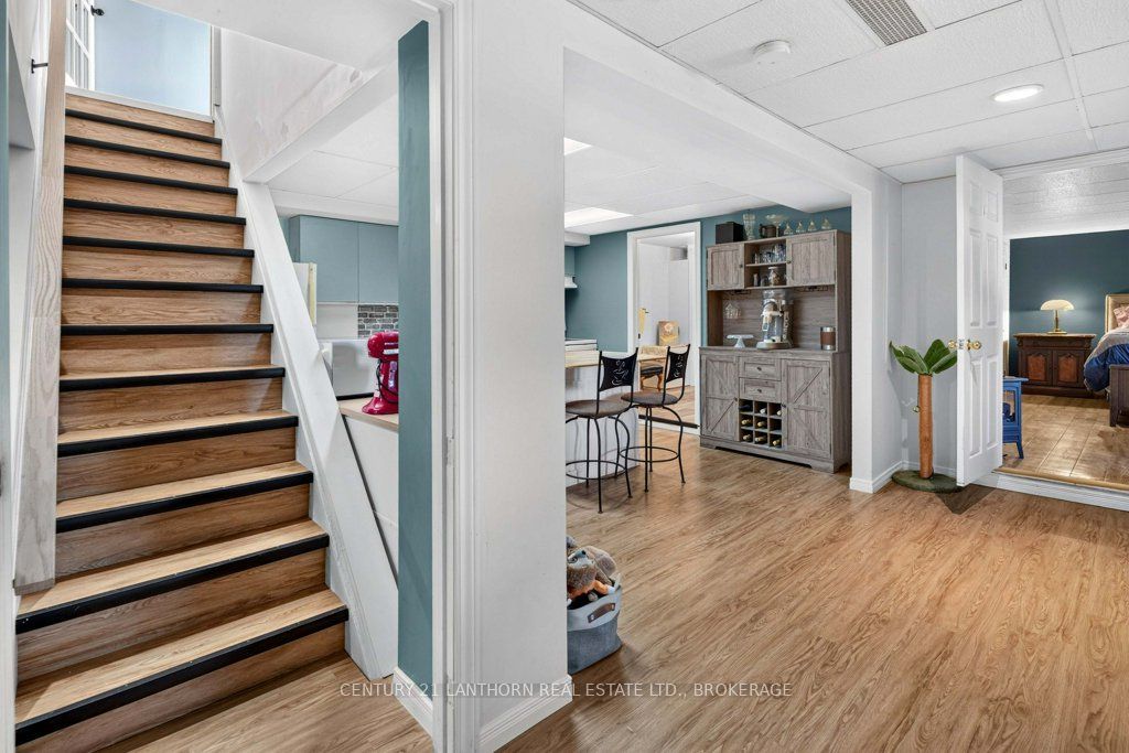 365 Park Road Property Photo 28