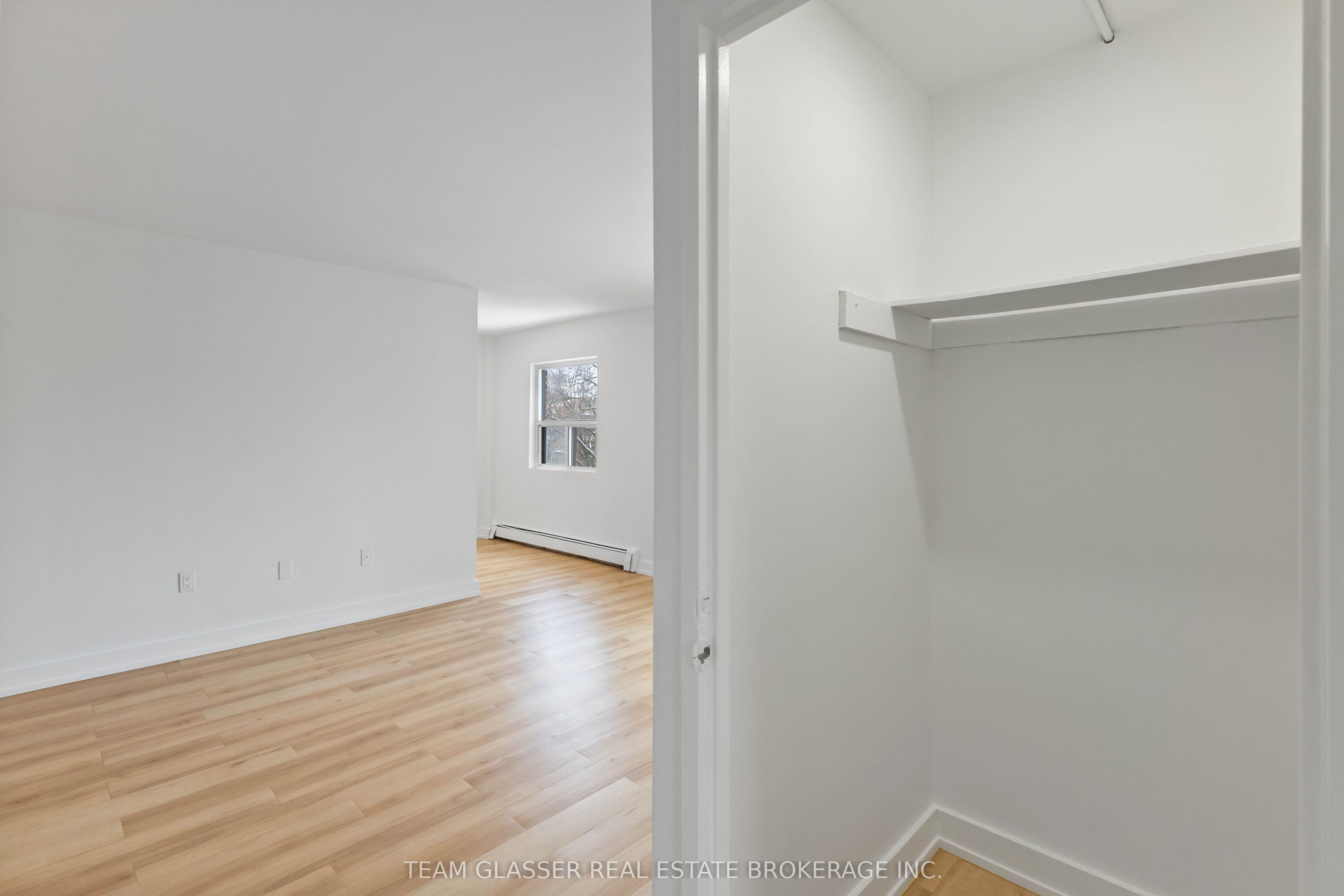 540 Proudfoot Lane 301 Property Photo 5