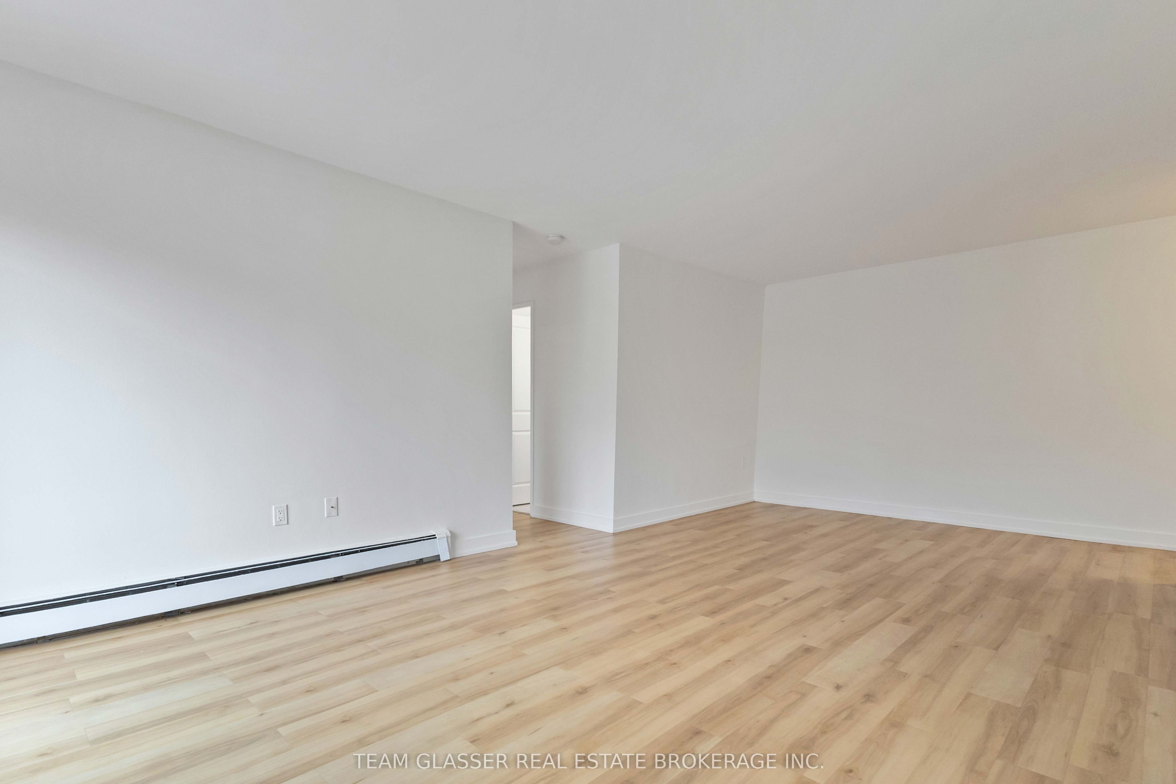 540 Proudfoot Lane 301 Property Photo 6