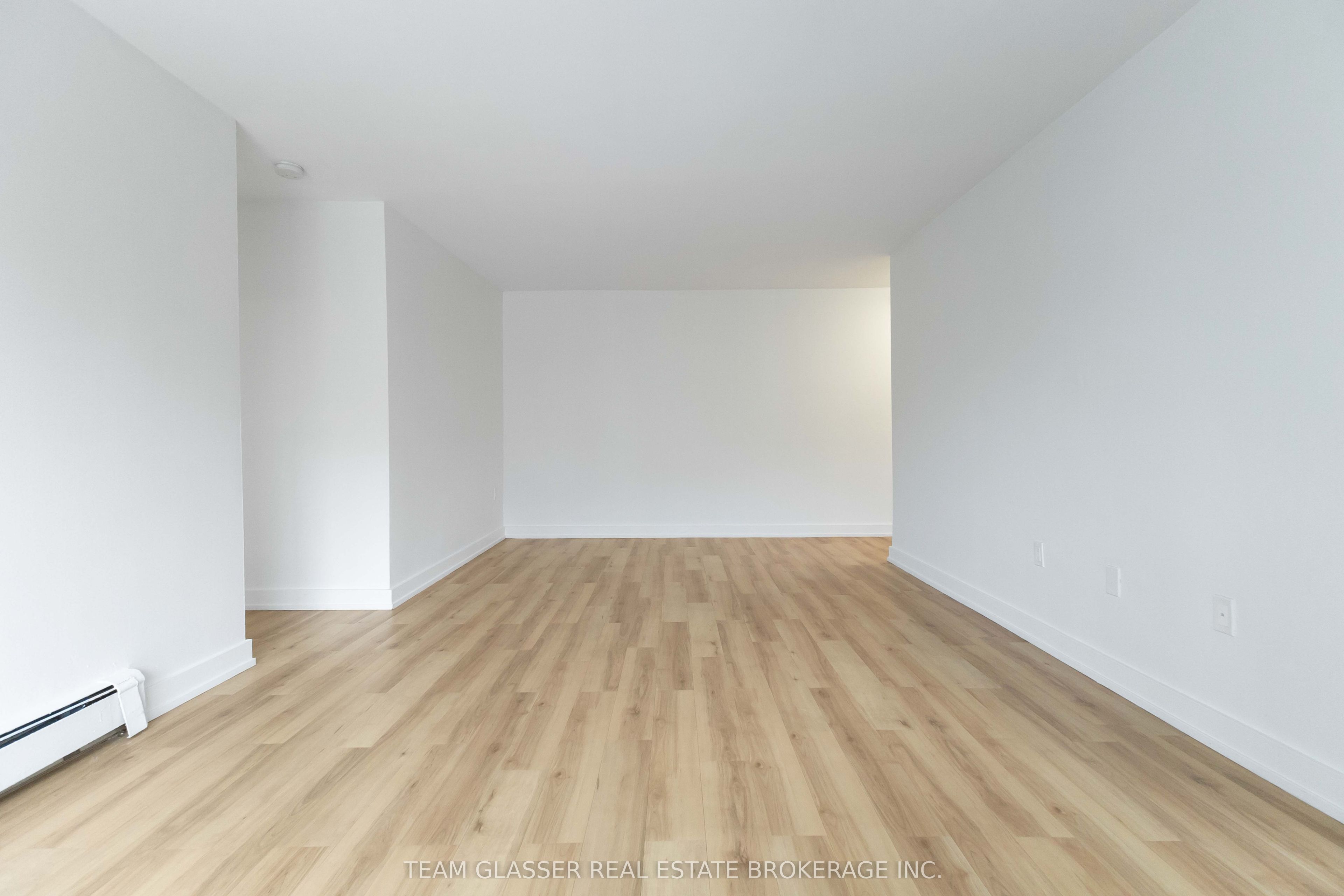 540 Proudfoot Lane 301 Property Photo 8