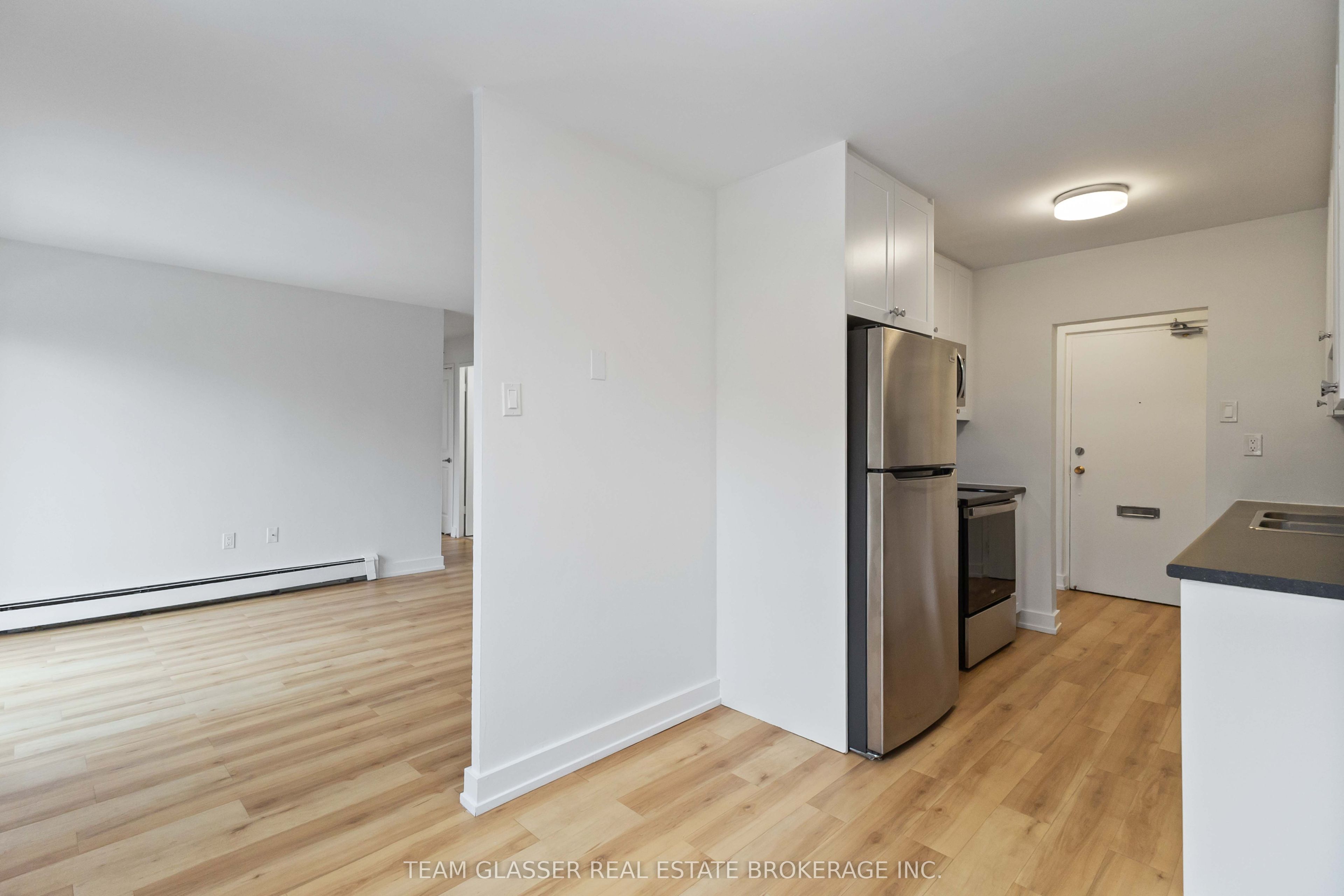 540 Proudfoot Lane 301 Property Photo 10