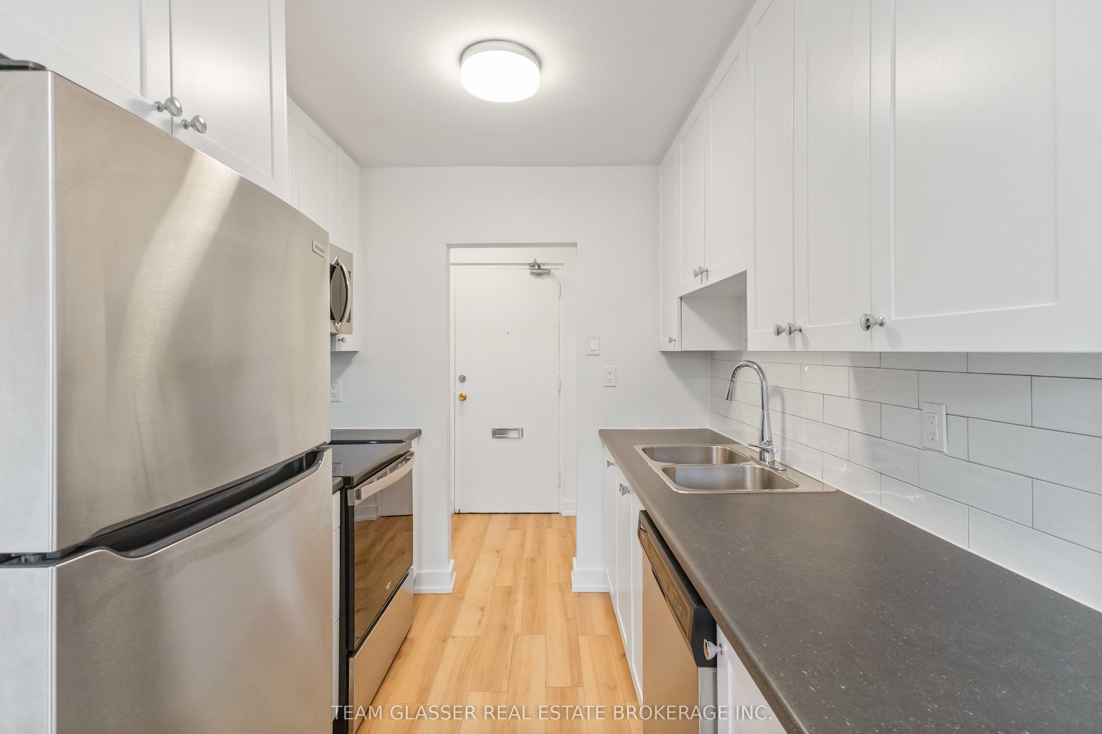 540 Proudfoot Lane 301 Property Photo 14
