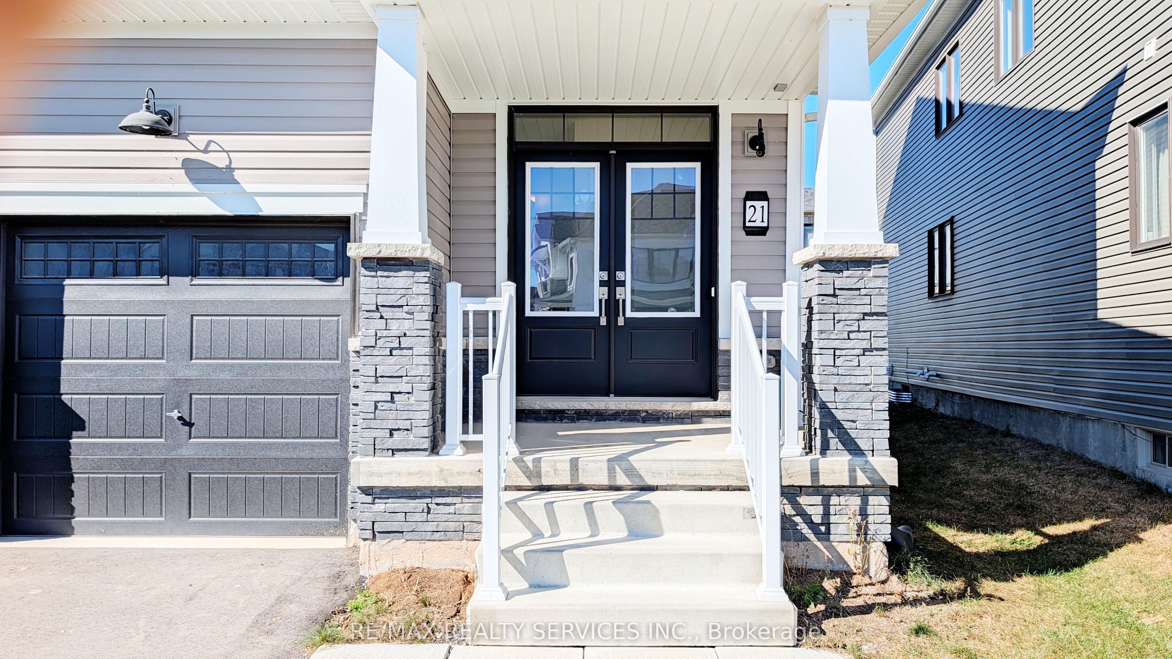 21 Keelson Street Upper Property Photo 4