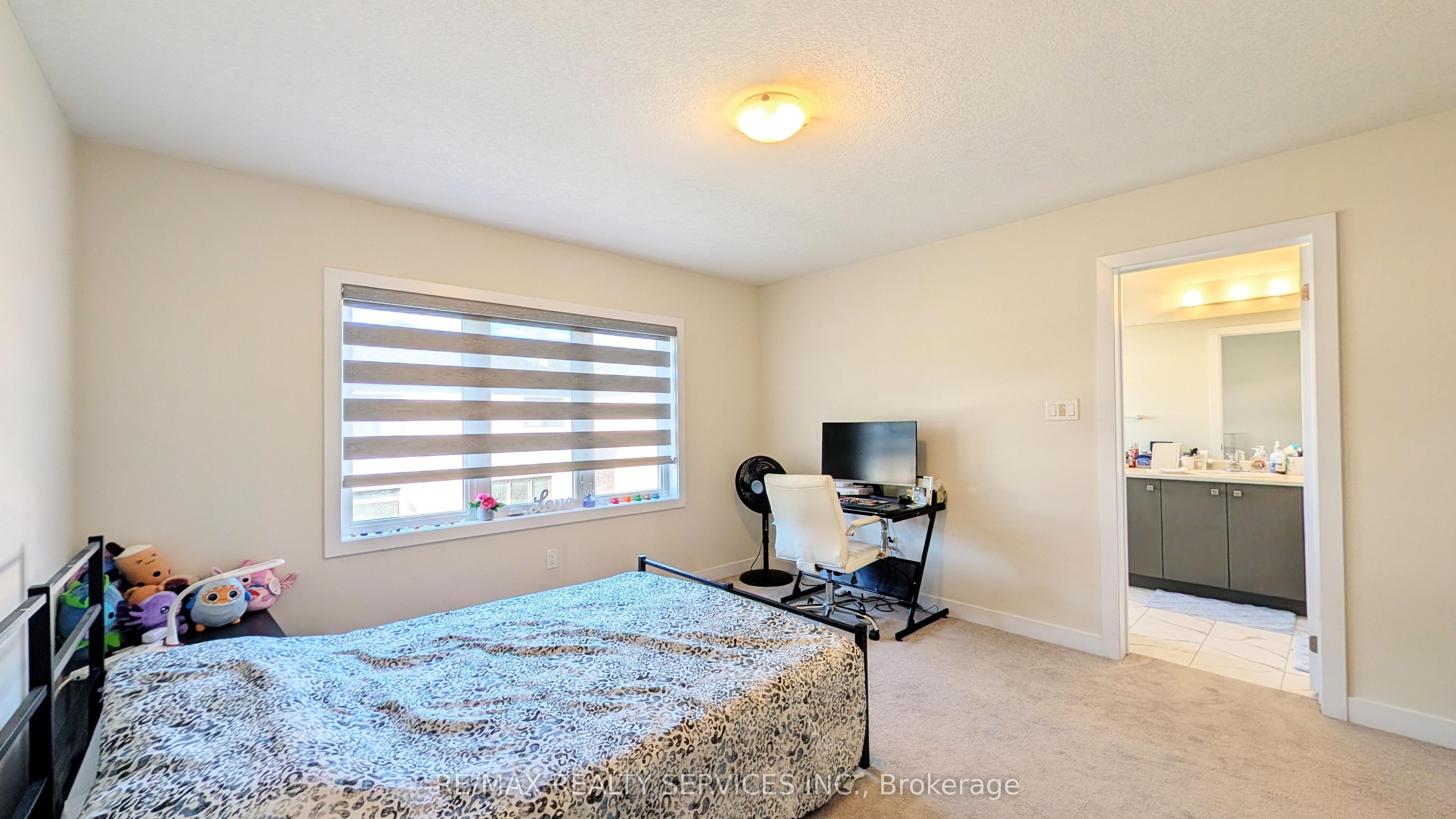 21 Keelson Street Upper Property Photo 28