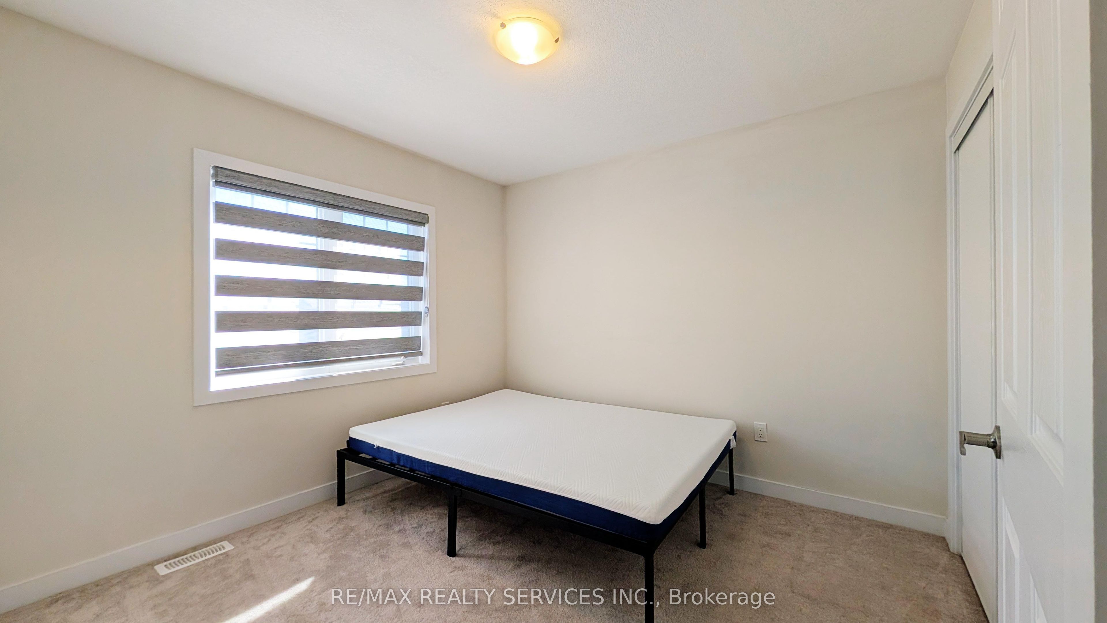 21 Keelson Street Upper Property Photo 32