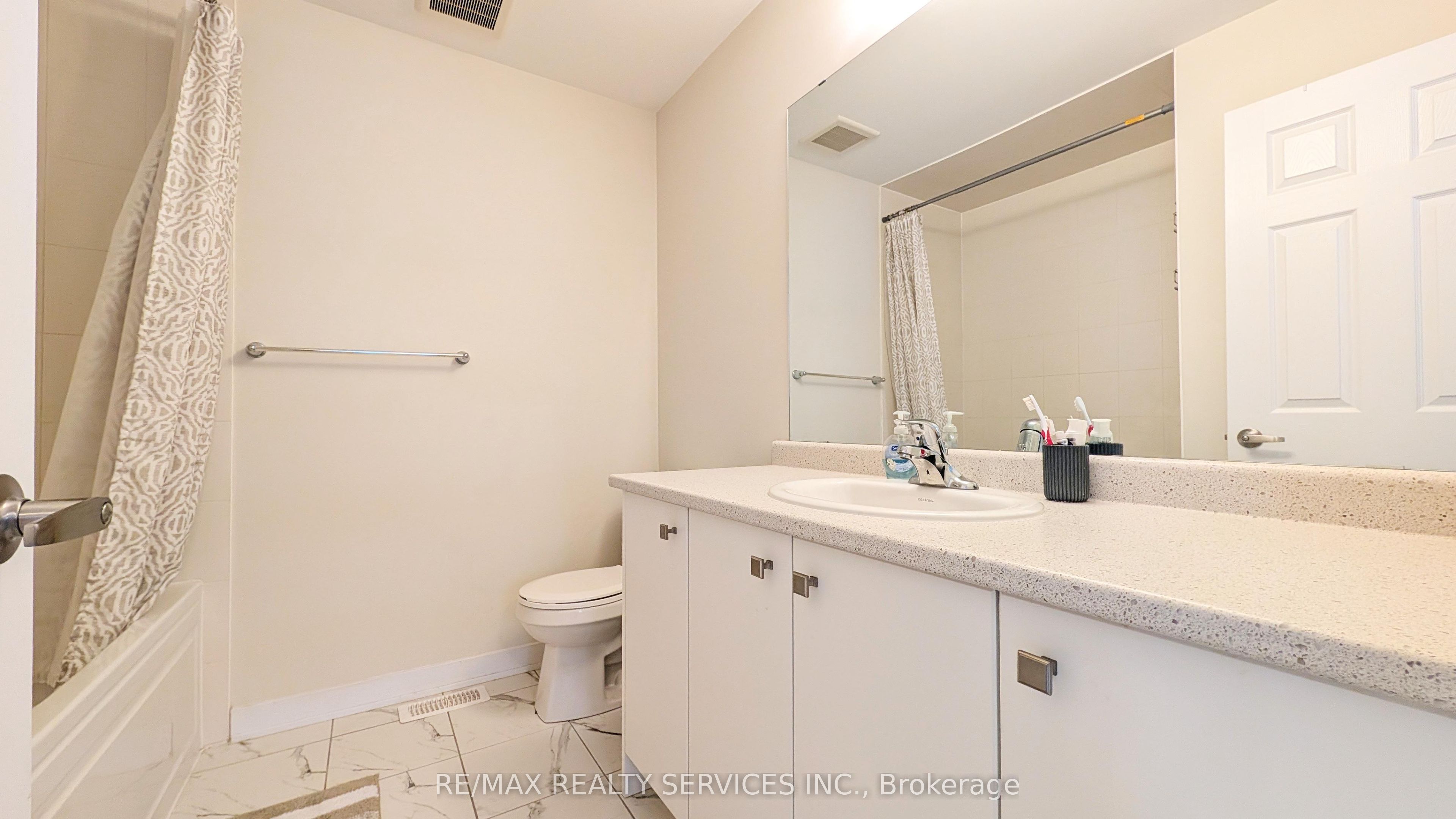 21 Keelson Street Upper Property Photo 36
