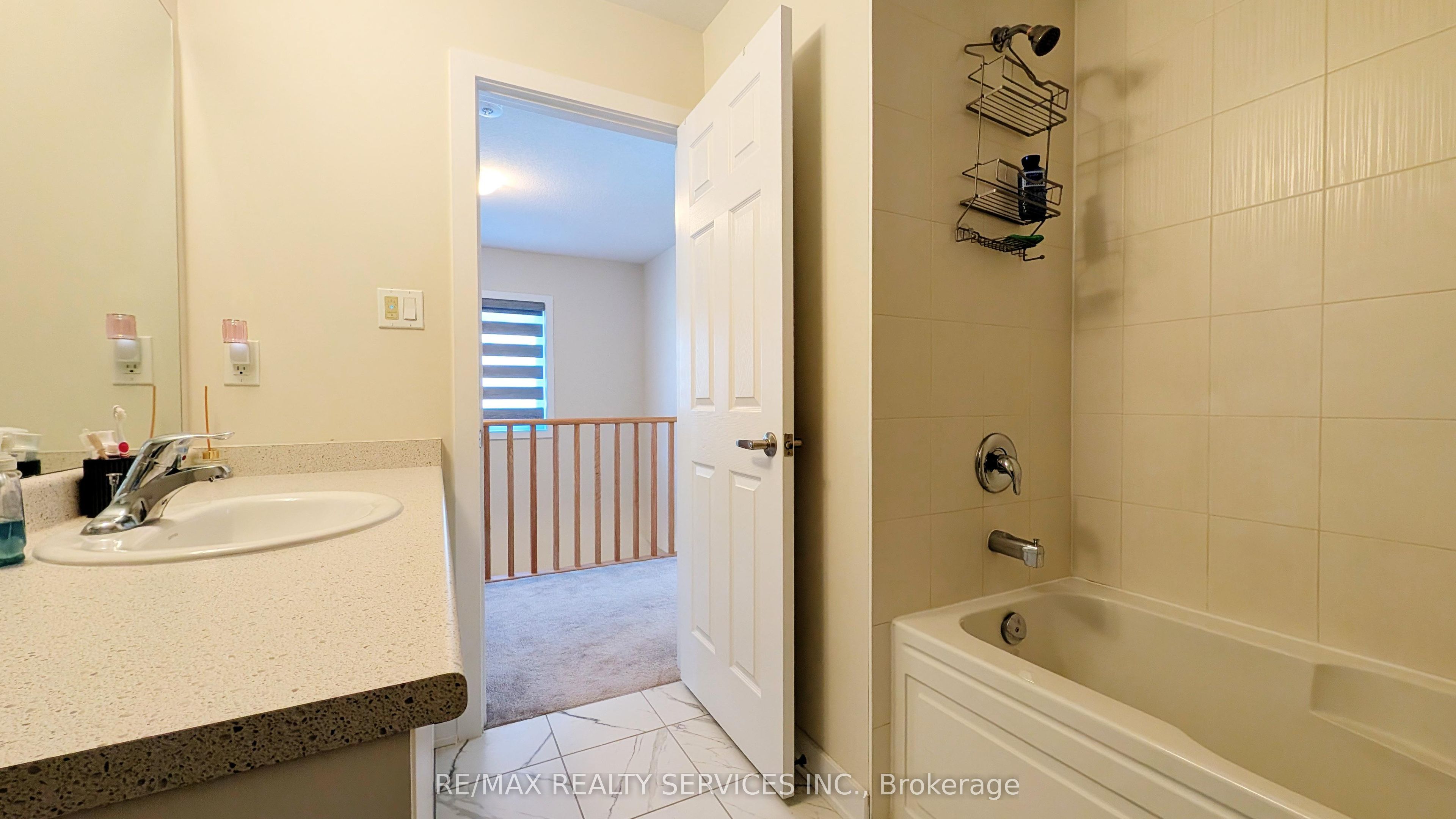 21 Keelson Street Upper Property Photo 37