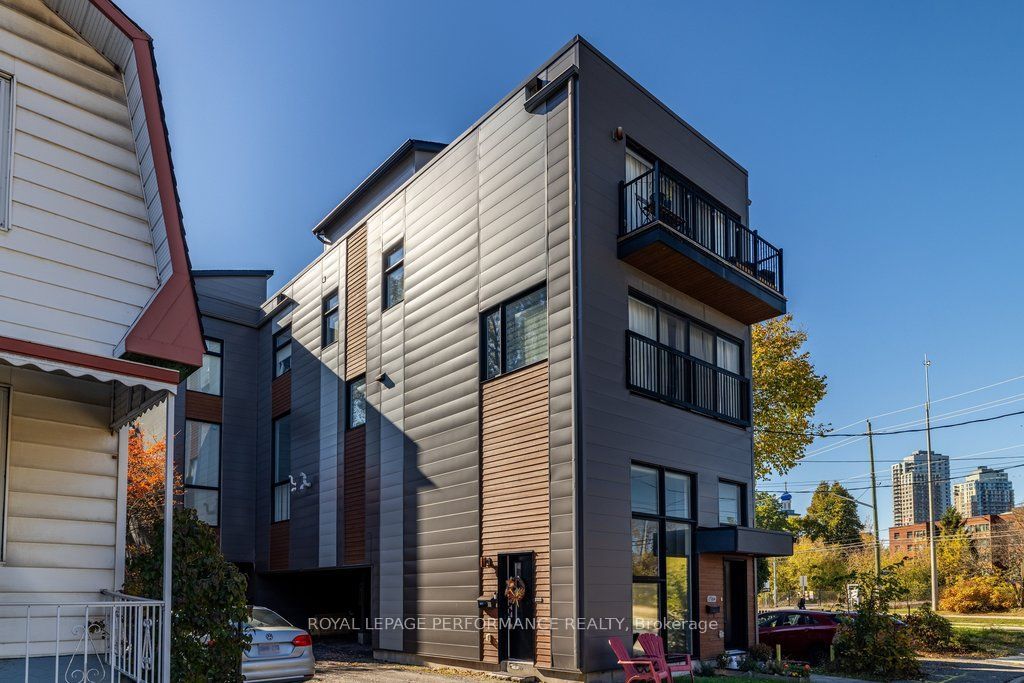 206 Manchester Avenue B Property Photo 2