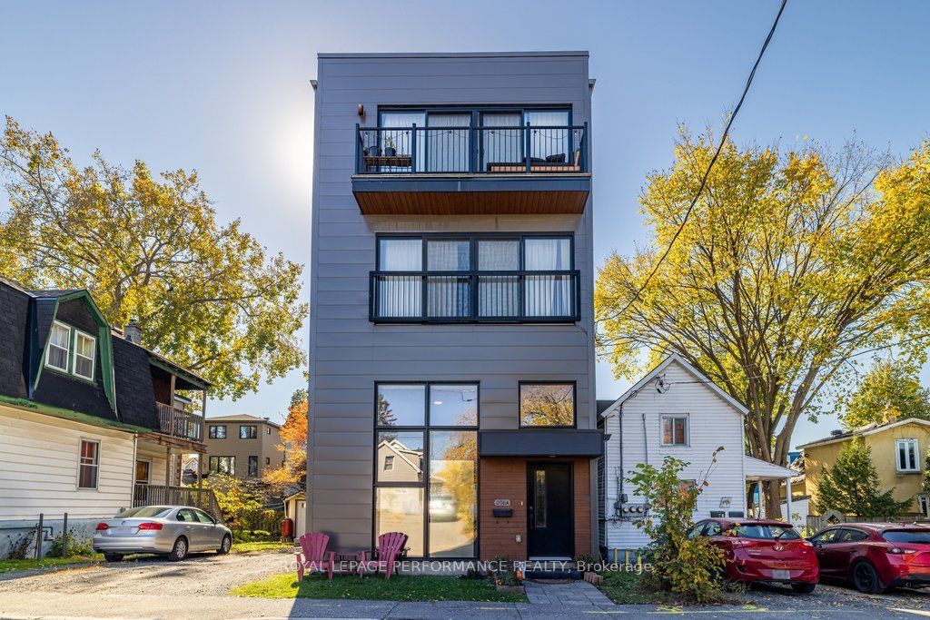 206 Manchester Avenue B Property Photo 3