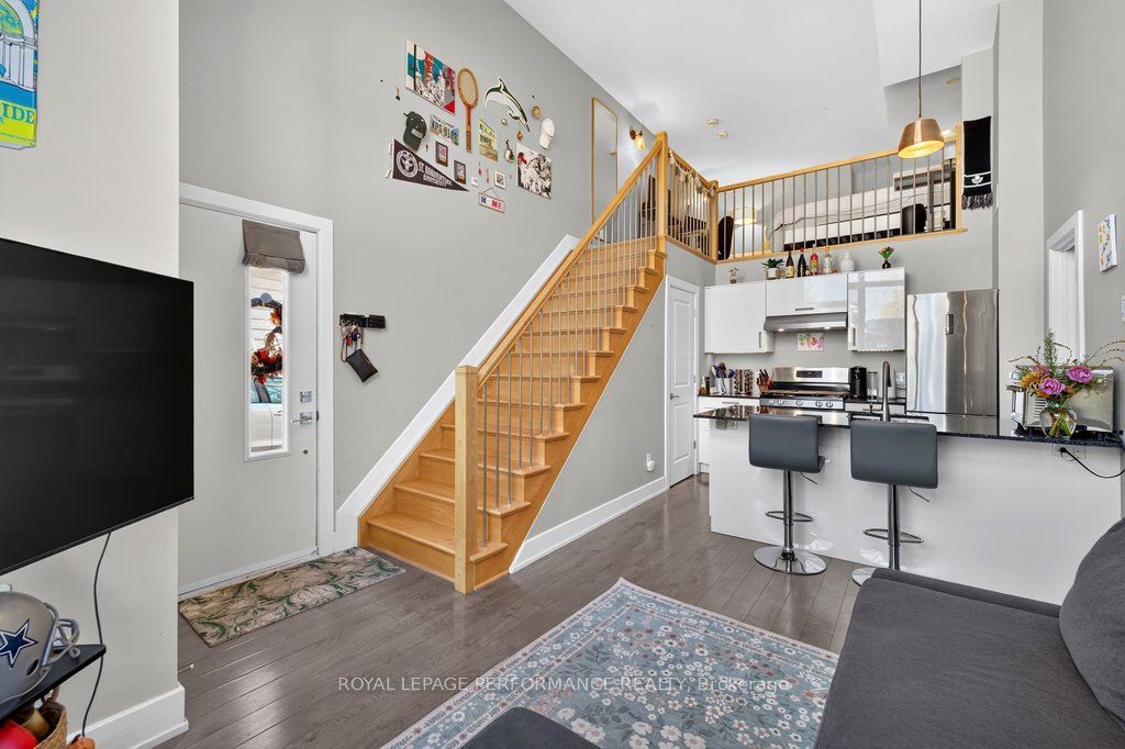 206 Manchester Avenue B Property Photo 7