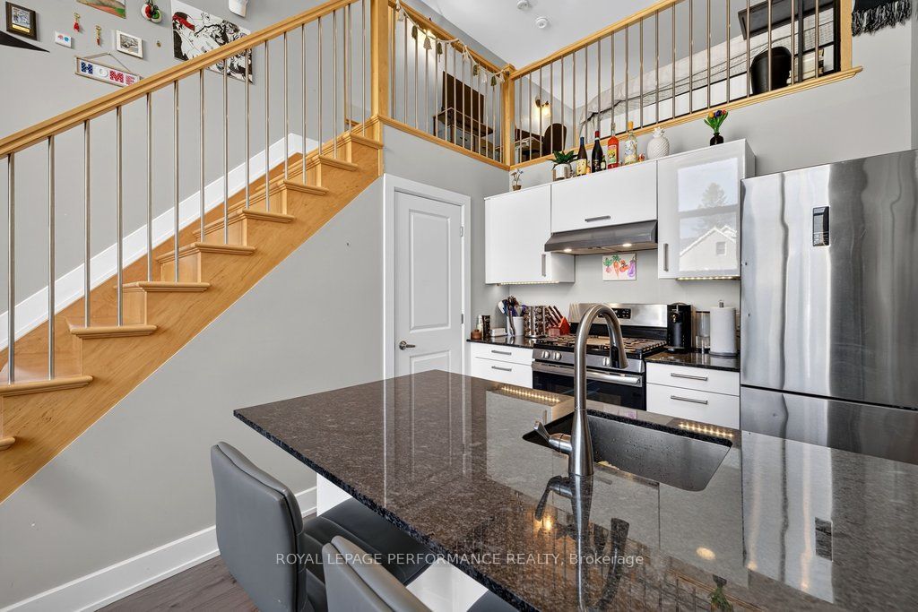 206 Manchester Avenue B Property Photo 17